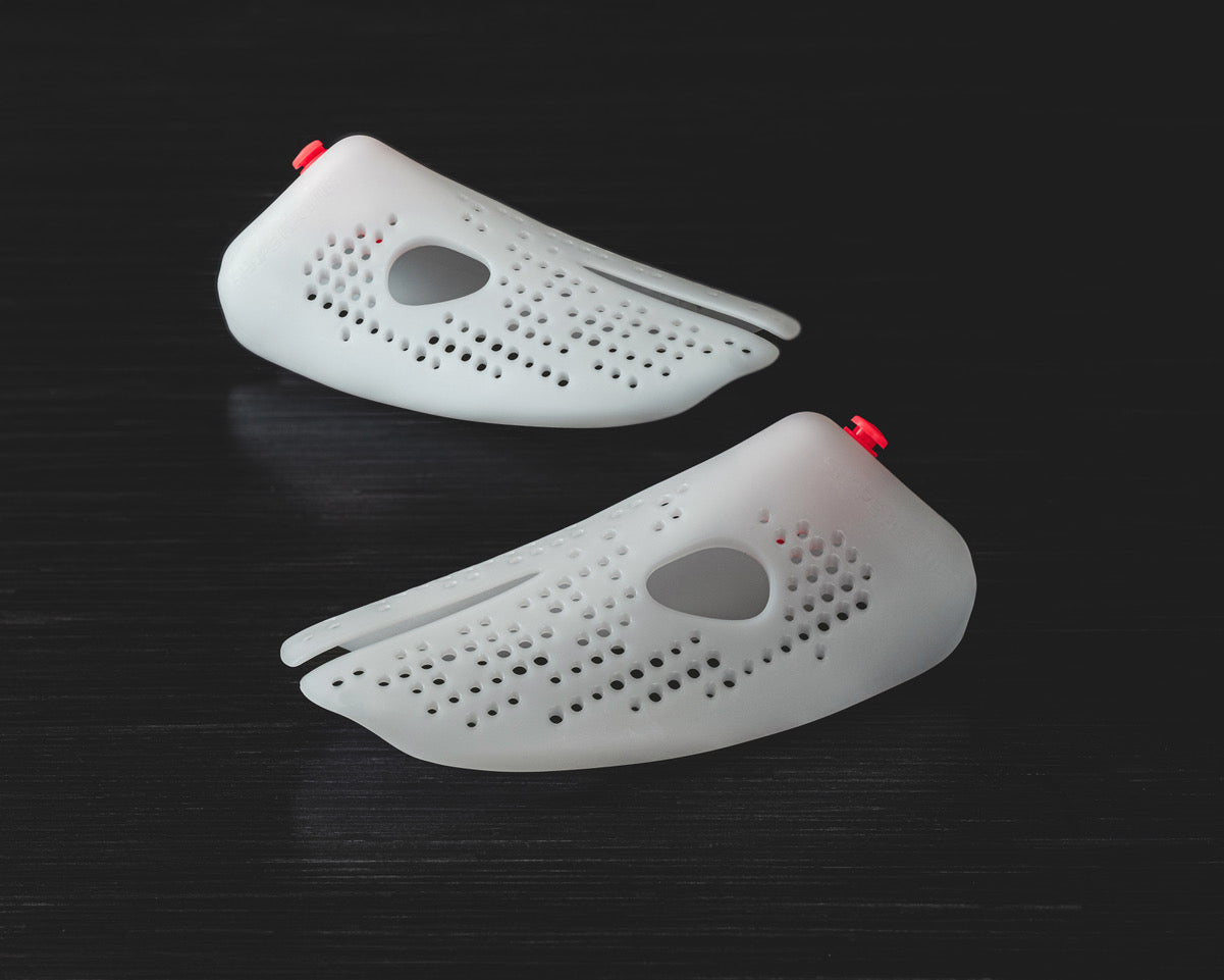 odor-removing shoe insert for Smelly Shoes in Glossy Cloud