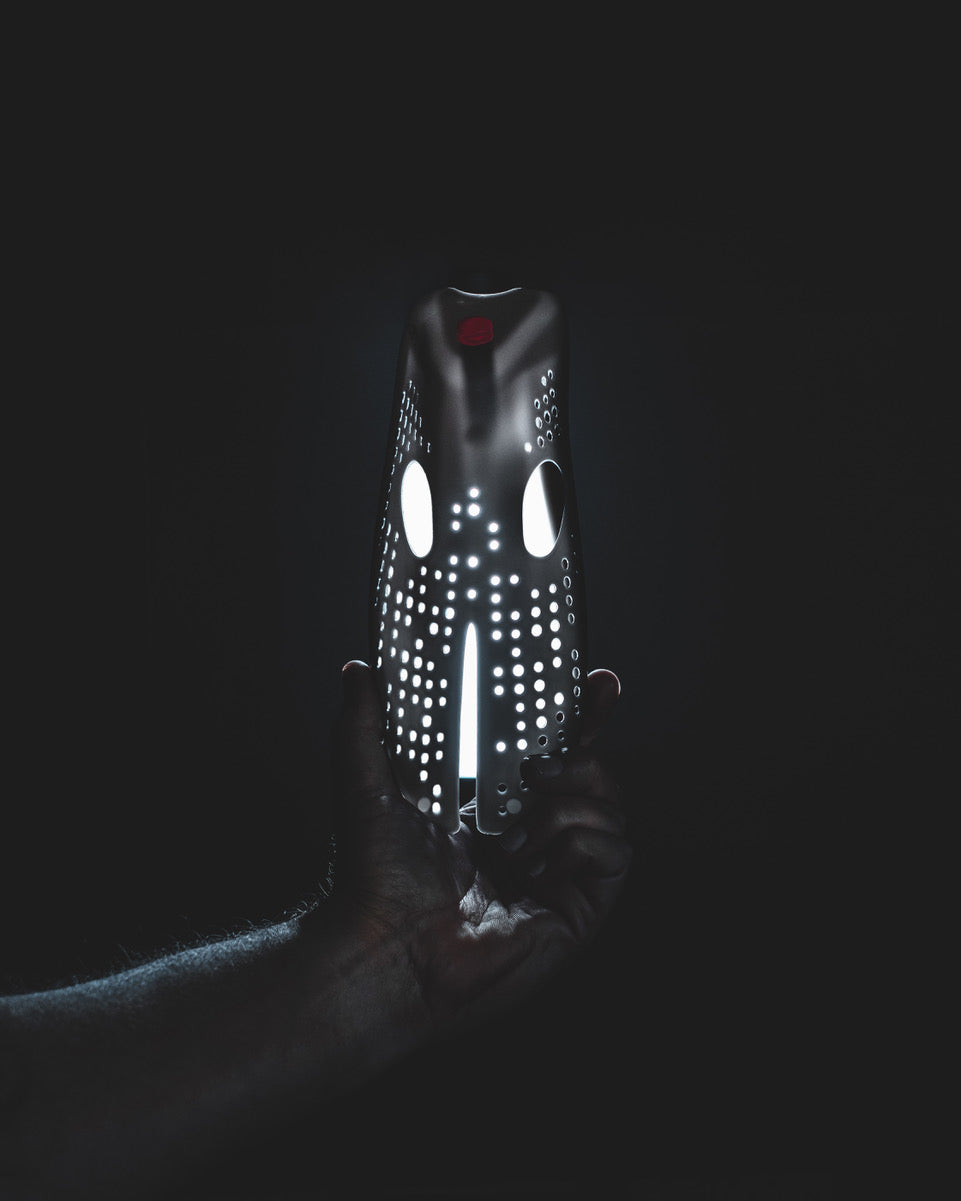 Smokey Translucent Shoe Shaper – Odor-Reducing Shoe Insert for Smelly Shoes