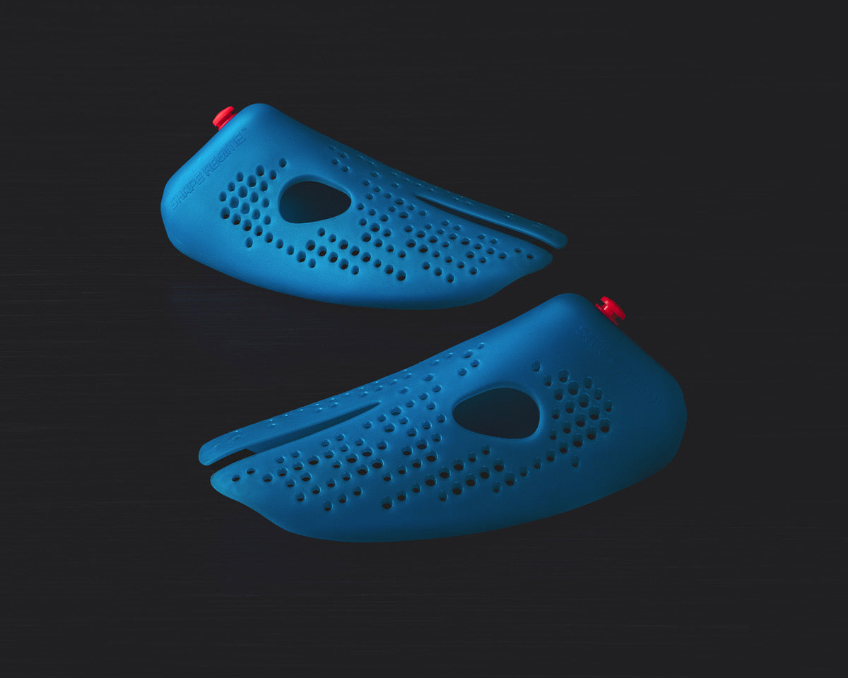 Vibrant Blue Shoe Shaper – Odor-Reducing Shoe Insert for Smelly Shoes